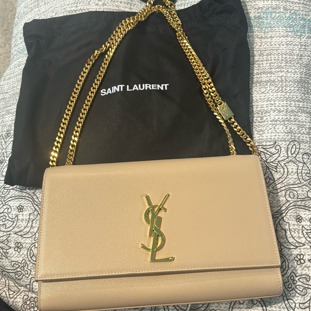 YSL KATE MEDIUM